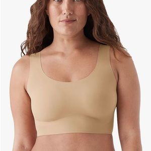 LAST CHANCE will donate to charity May 13! 
TRUE & Co scoop neck bra in beige XL